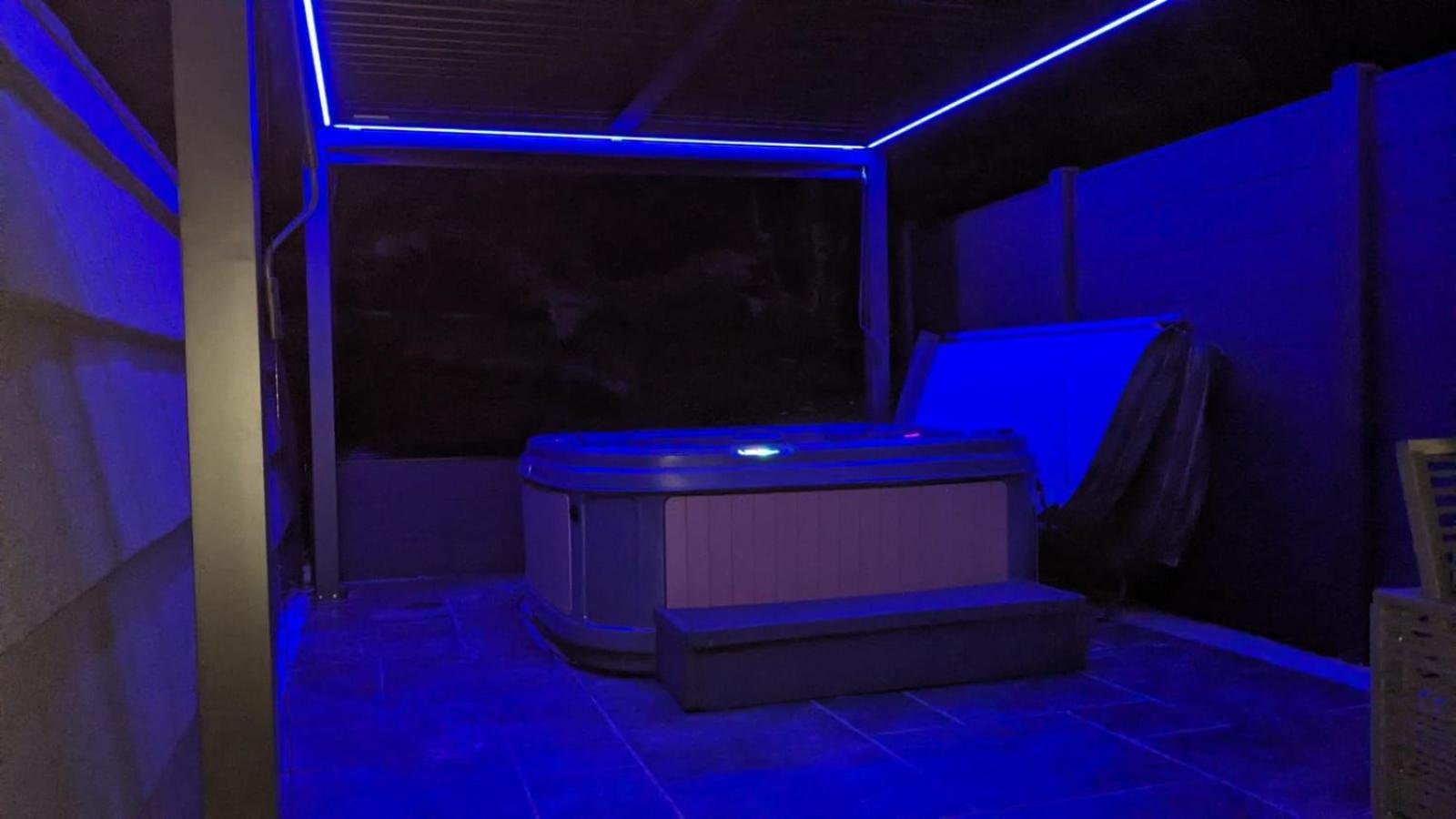 Beach House Pods Dunoon Exterior photo